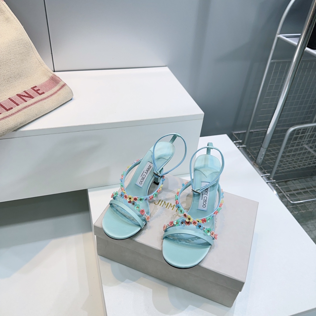Jimmy Choo's colorful floral high-heeled sandals are top-notch quality