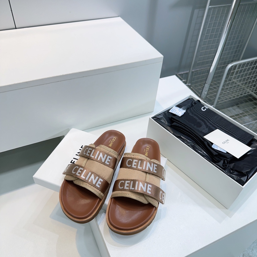 Celine's retro thick-soled webbing slippers are top-notch quality