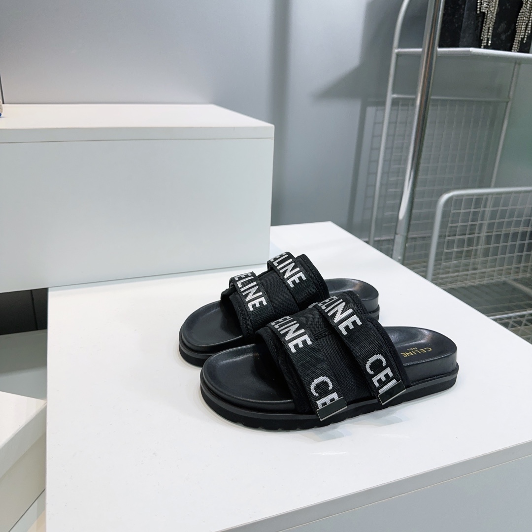 Celine's retro thick-soled webbing slippers are top-notch quality