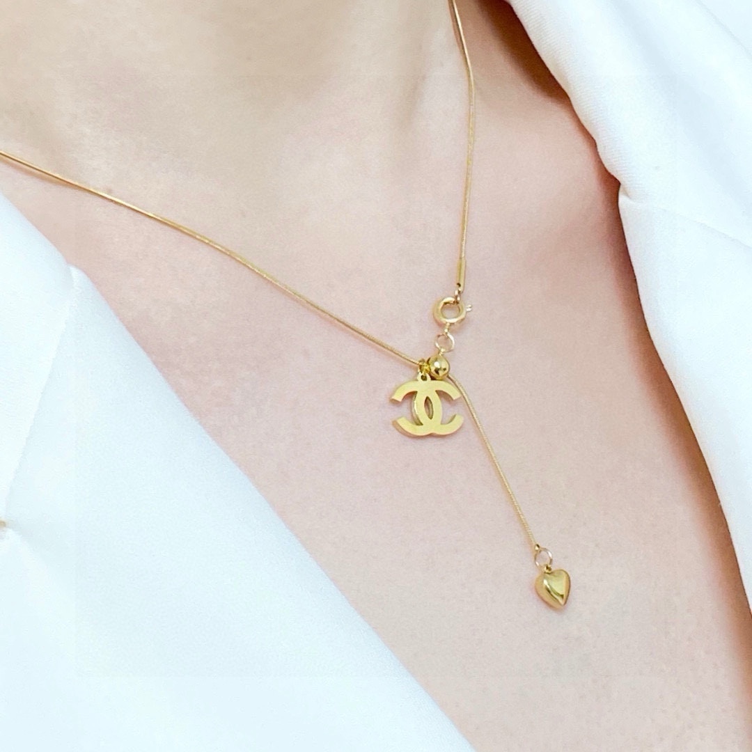 Chanel's new Double C Expandable Clavicle Necklace