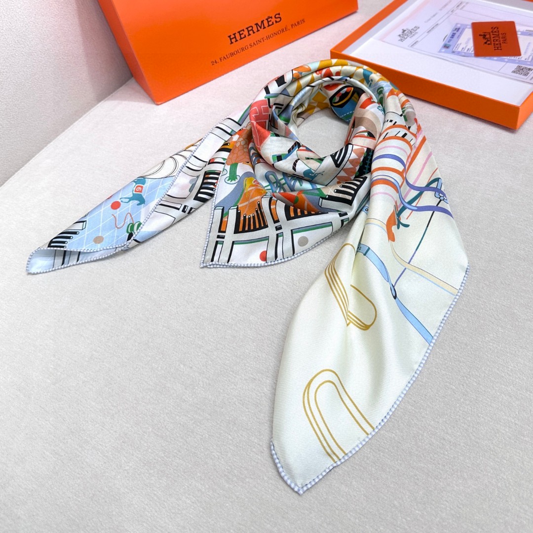 New Hermès Horse Club Scarf