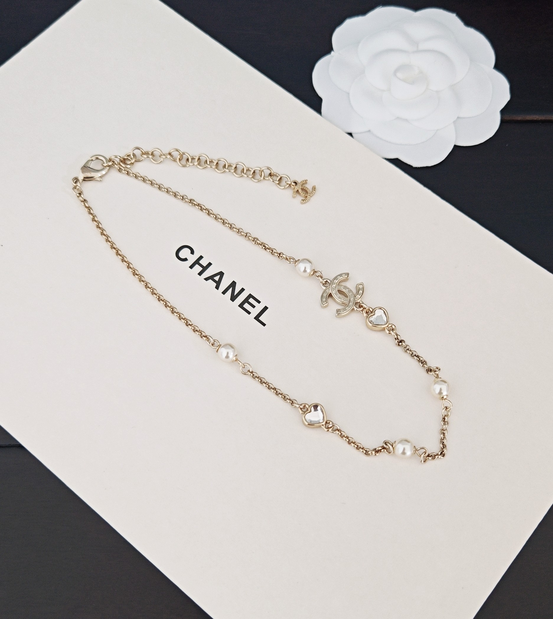 Chanel light gold chain heart necklace
