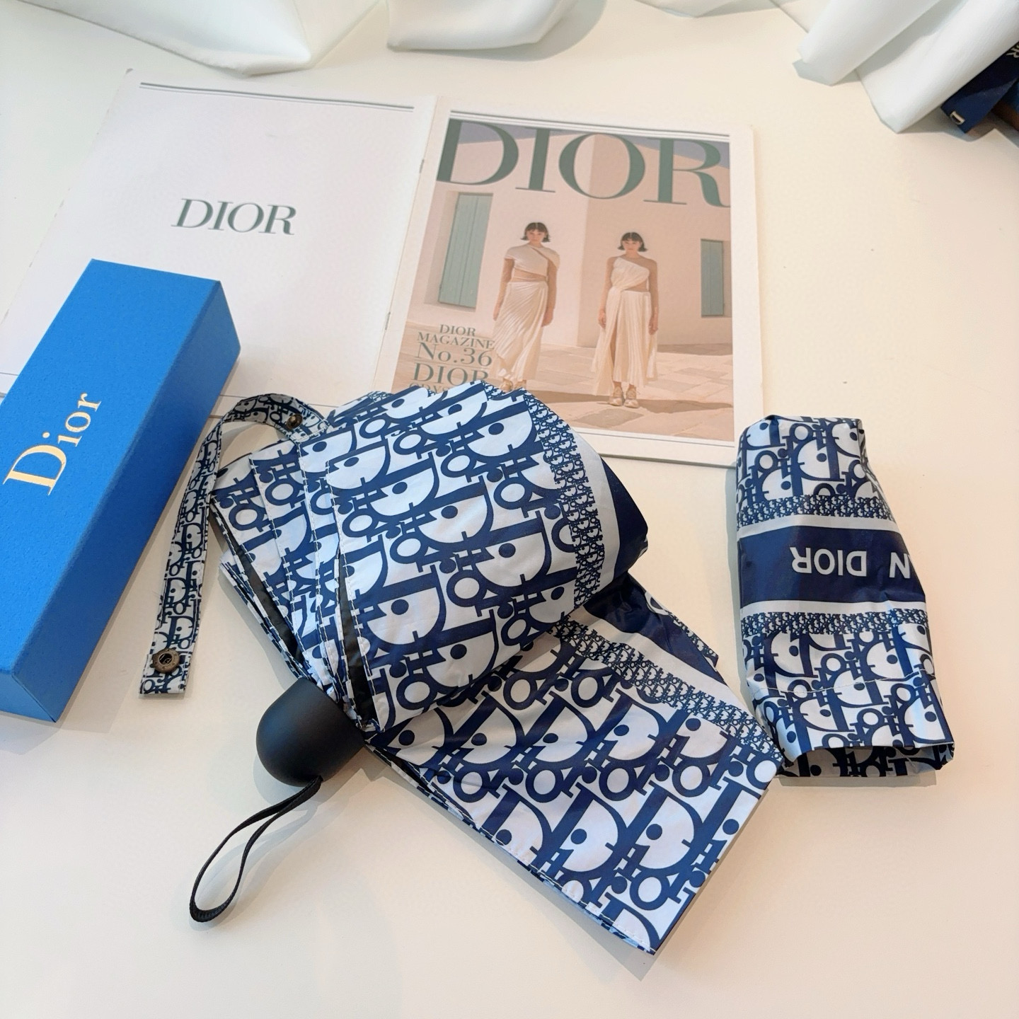 Dior Hand-Opening Folding Umbrella