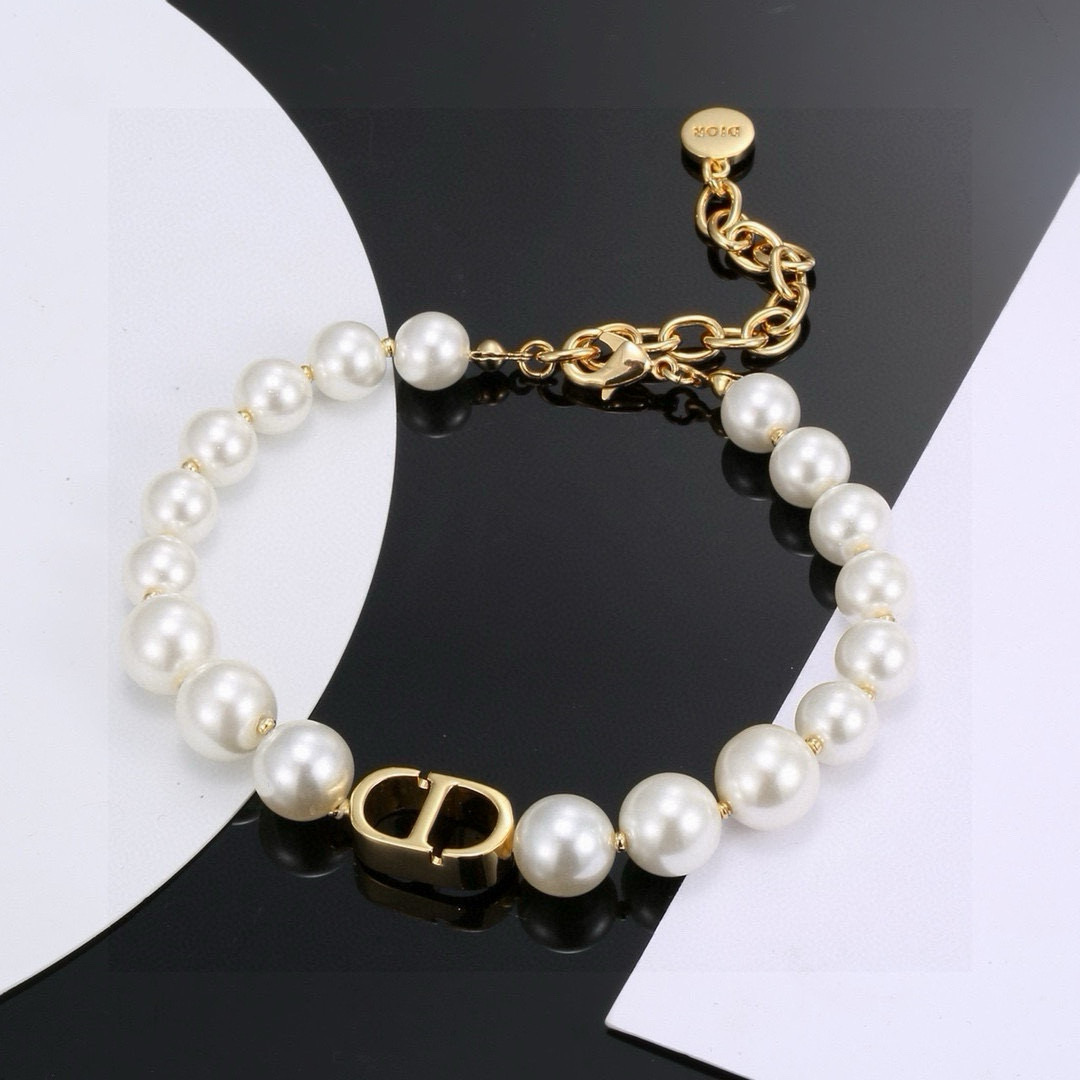 Dior Pearl Bracelet