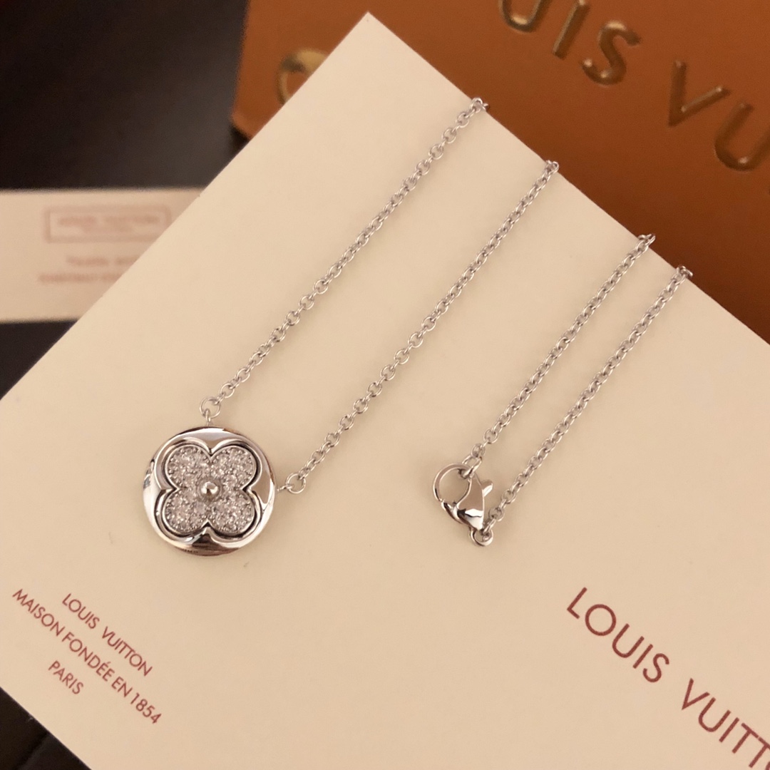 LV four-leaf clover necklace Seiko version