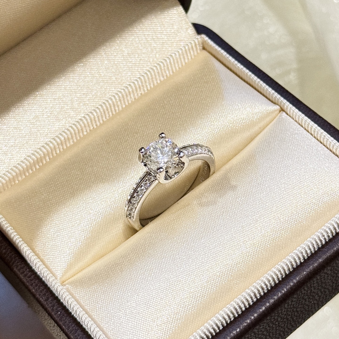 Cartier Classic Wedding Ring