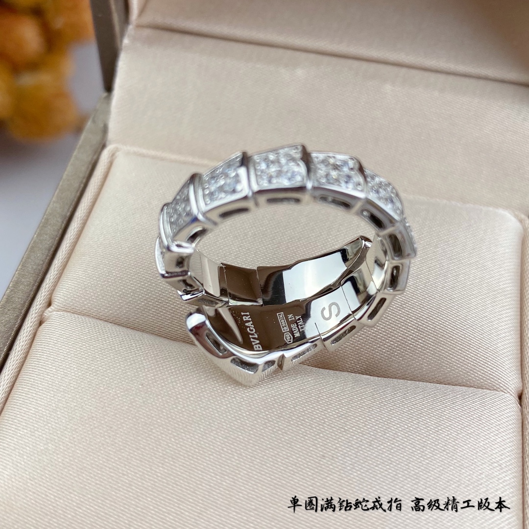 Bulgari Wide Single-Hand Full Diamond Snake Ring