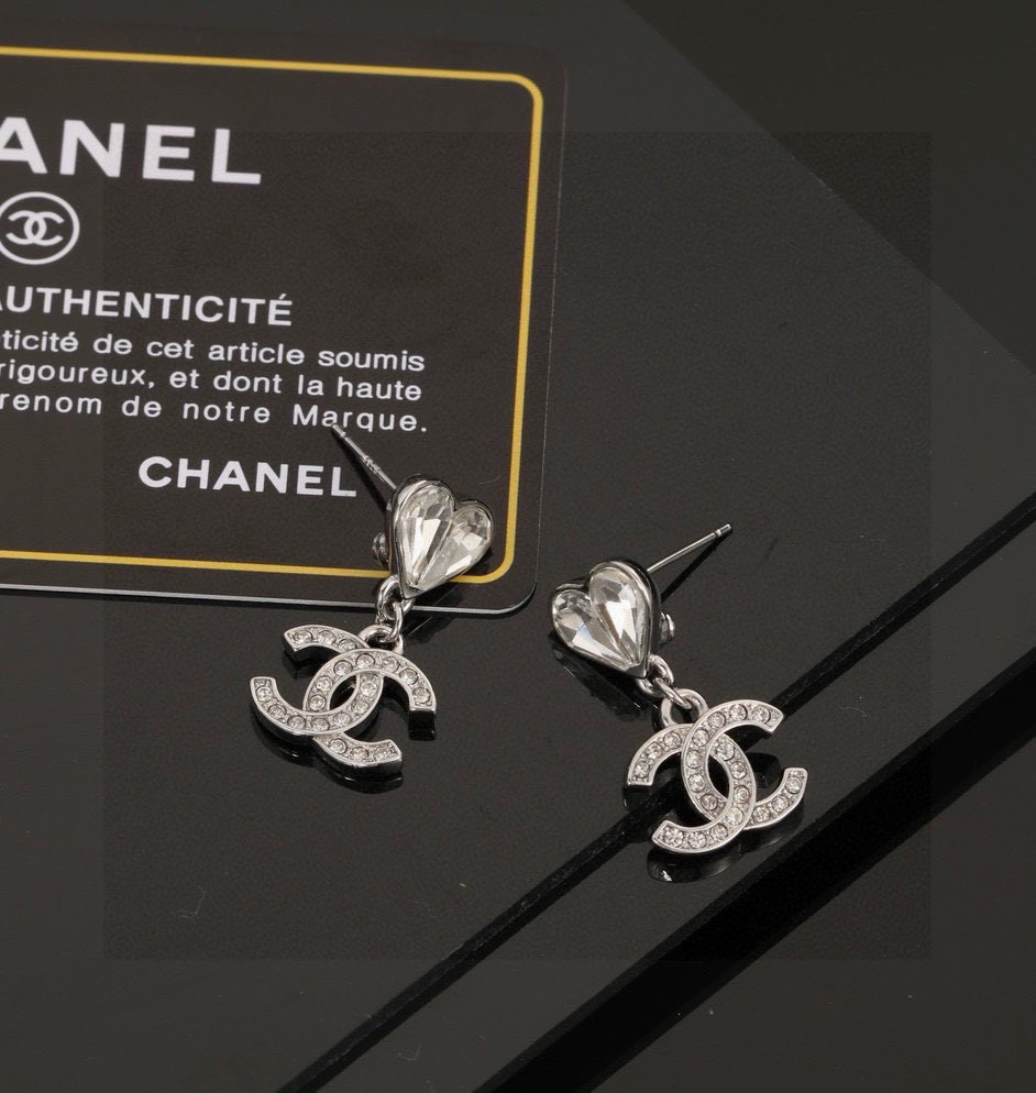 Chanel Heart-shaped Peach Stud Earrings