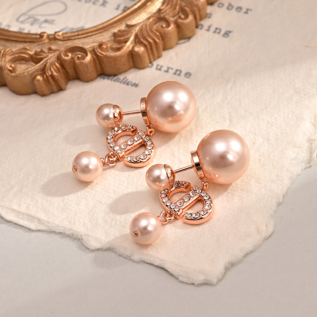 Dior Letter Earrings