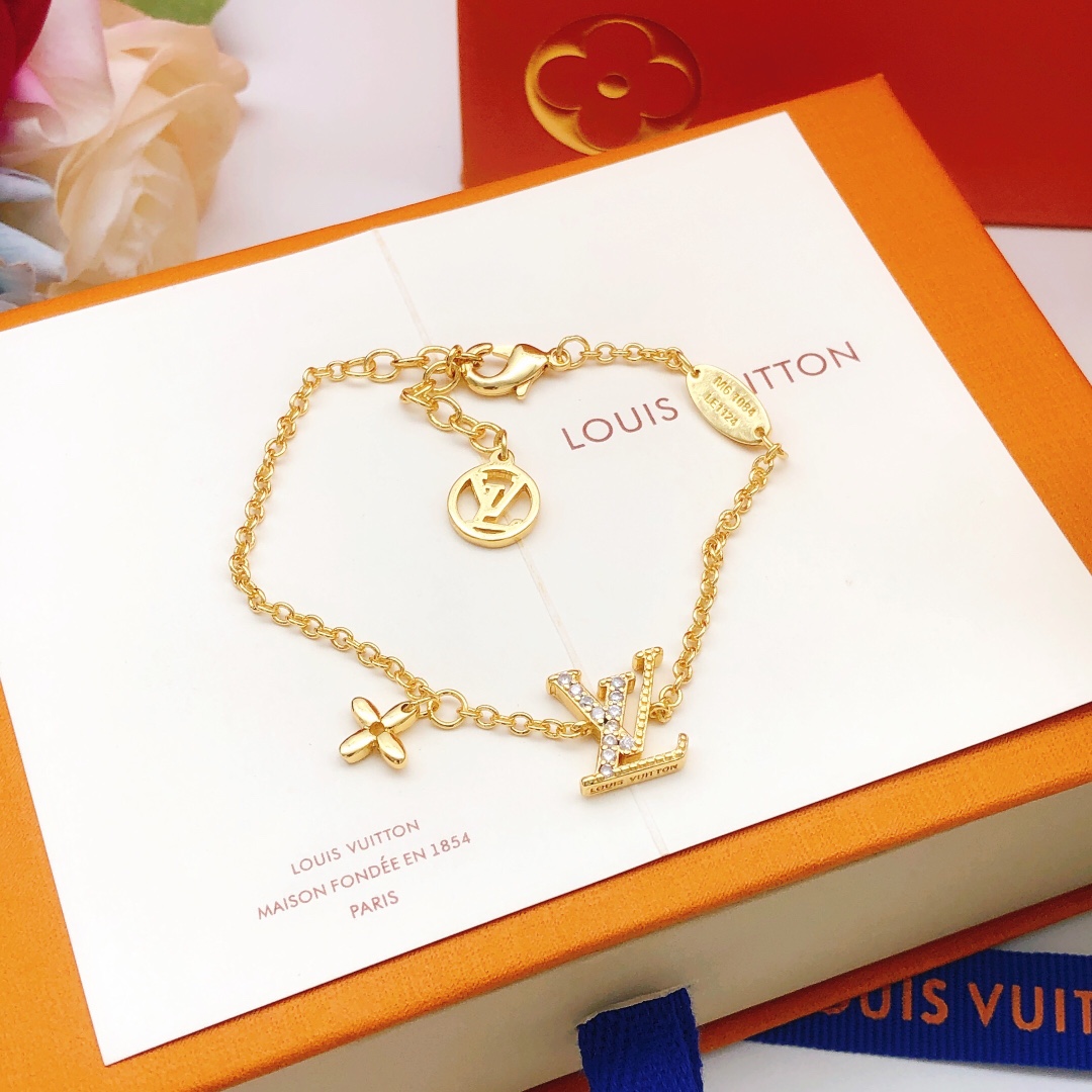 LV fashion bracelet