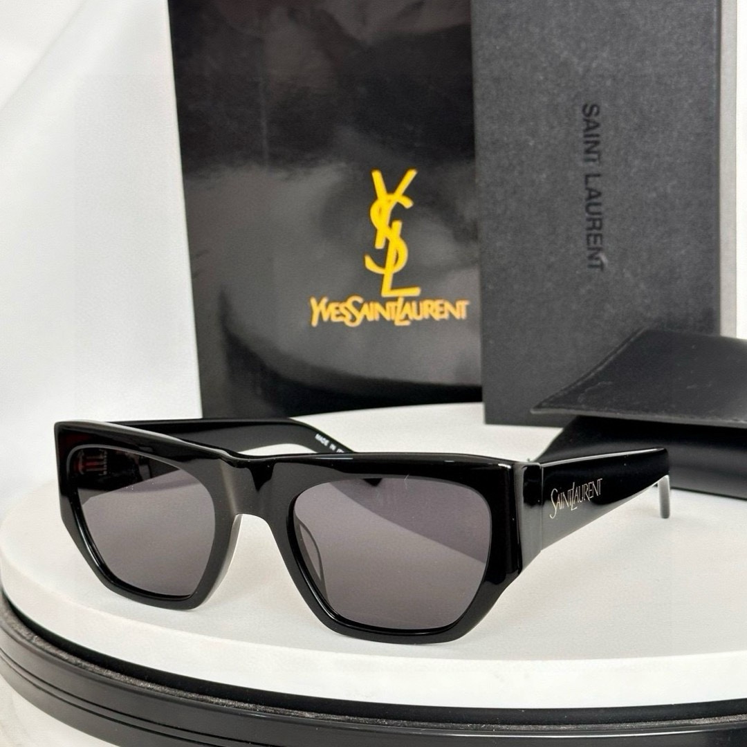 Yves Saint Laurent fashion sunglasses