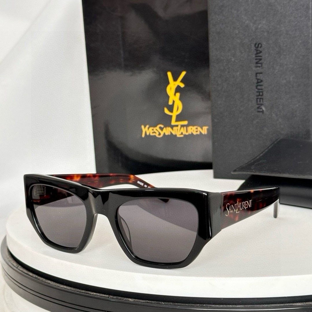 Yves Saint Laurent fashion sunglasses