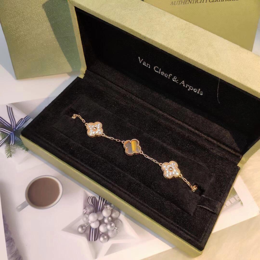 Van Cleef & Arpels Tiger's Eye Diamond Five-leaf Clover Bracelet