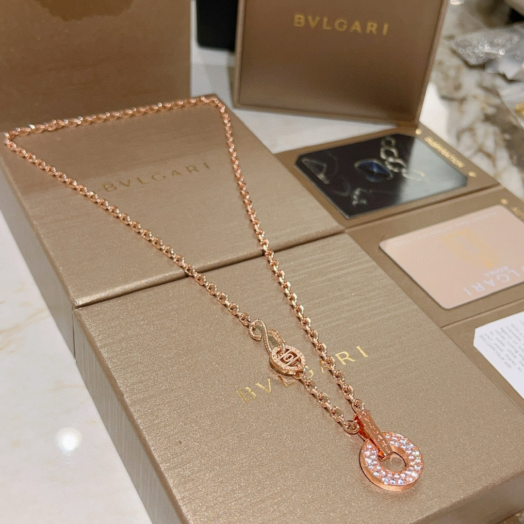 Bvlgari DIVAS' DREAM Collection Necklace