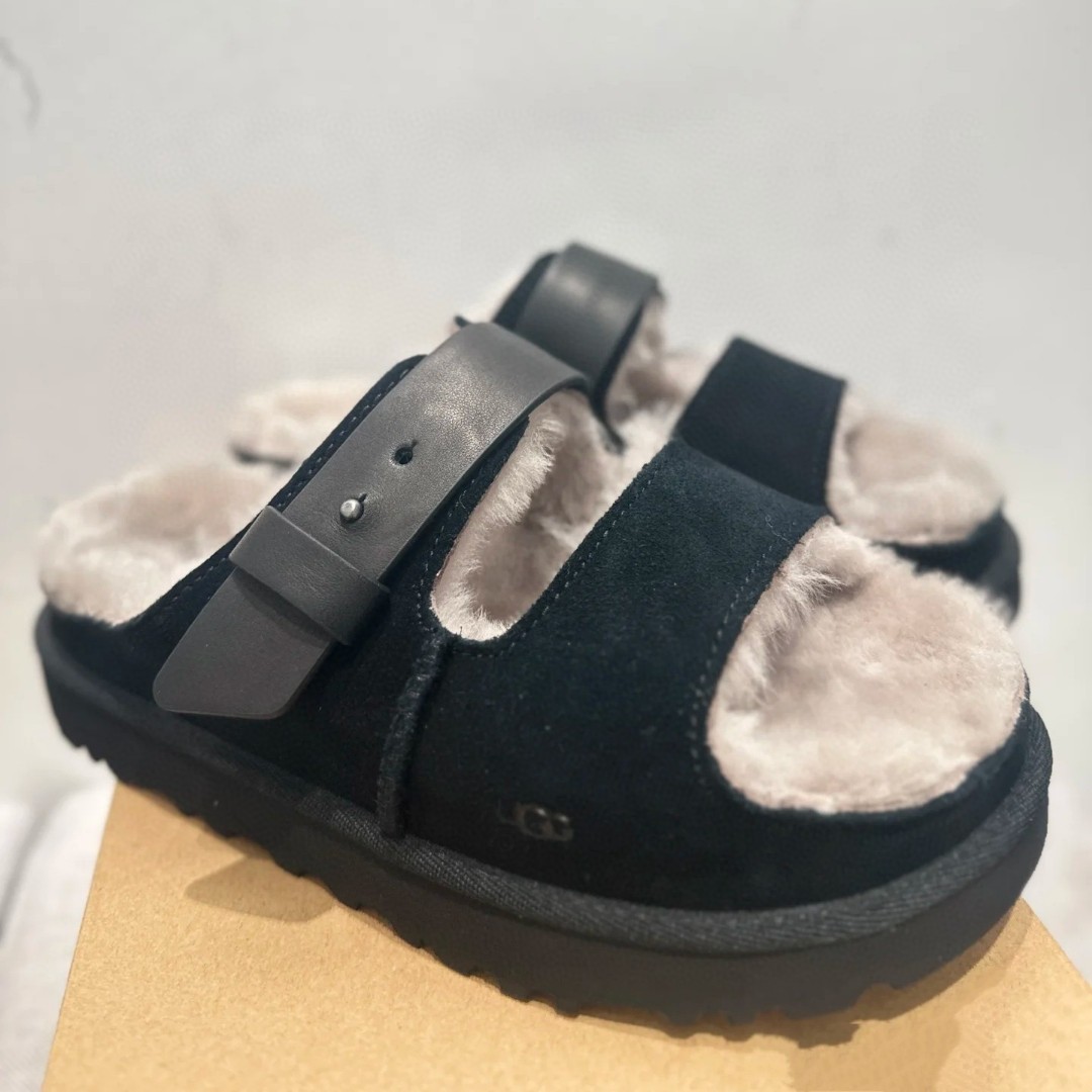 New UGG Spring/Autumn Slippers