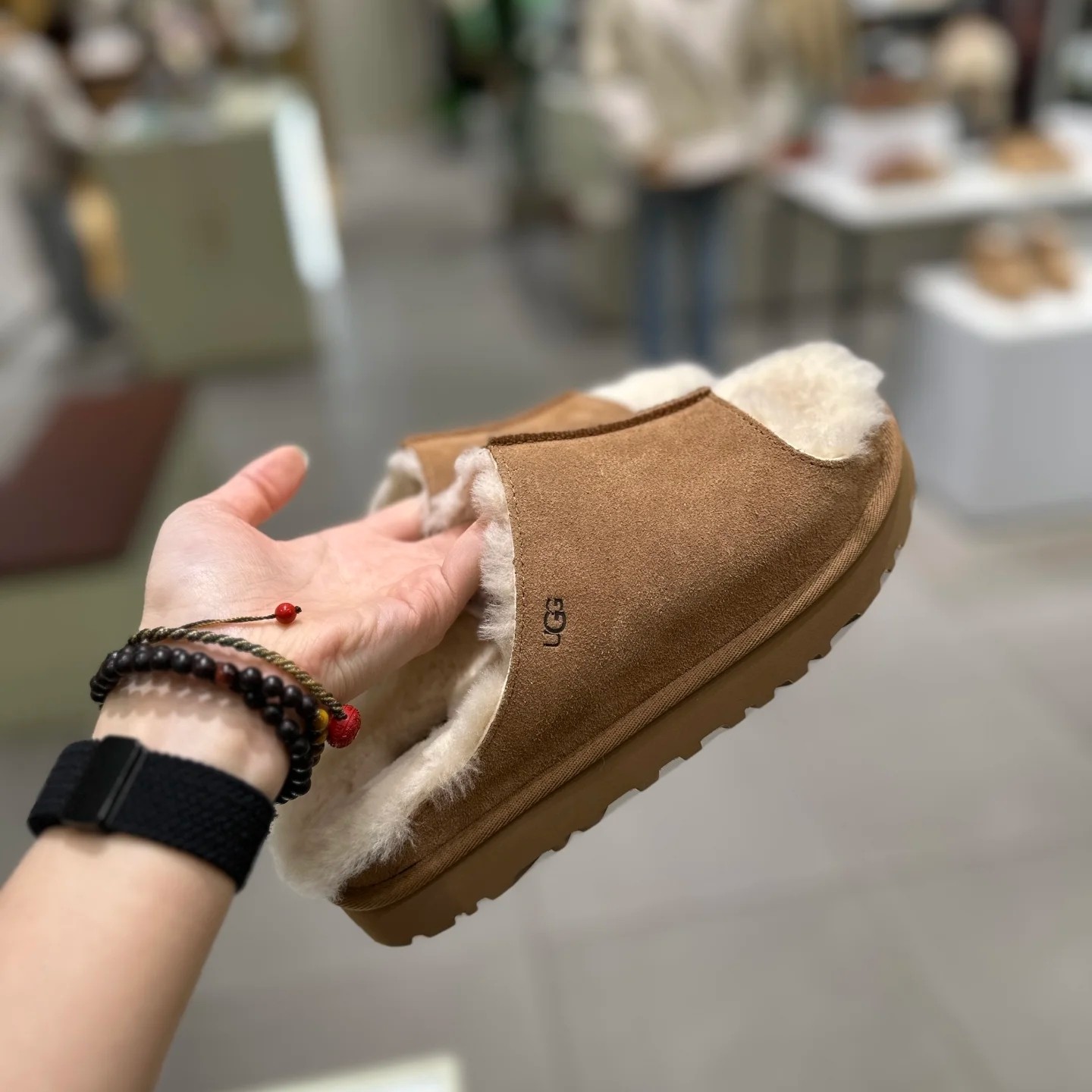 UGG Porter Soufflé Slippers