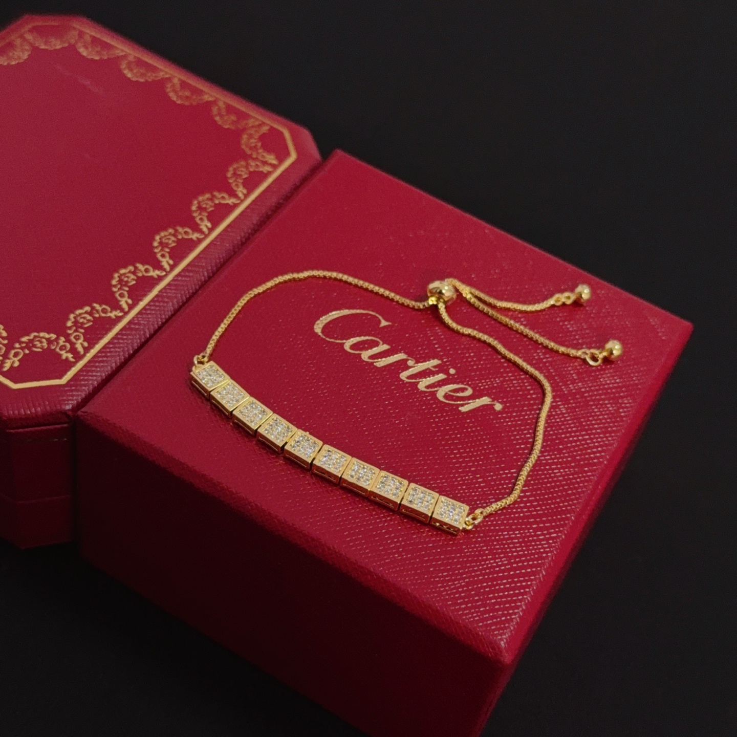 Cartier Diamond Fashion Bracelet