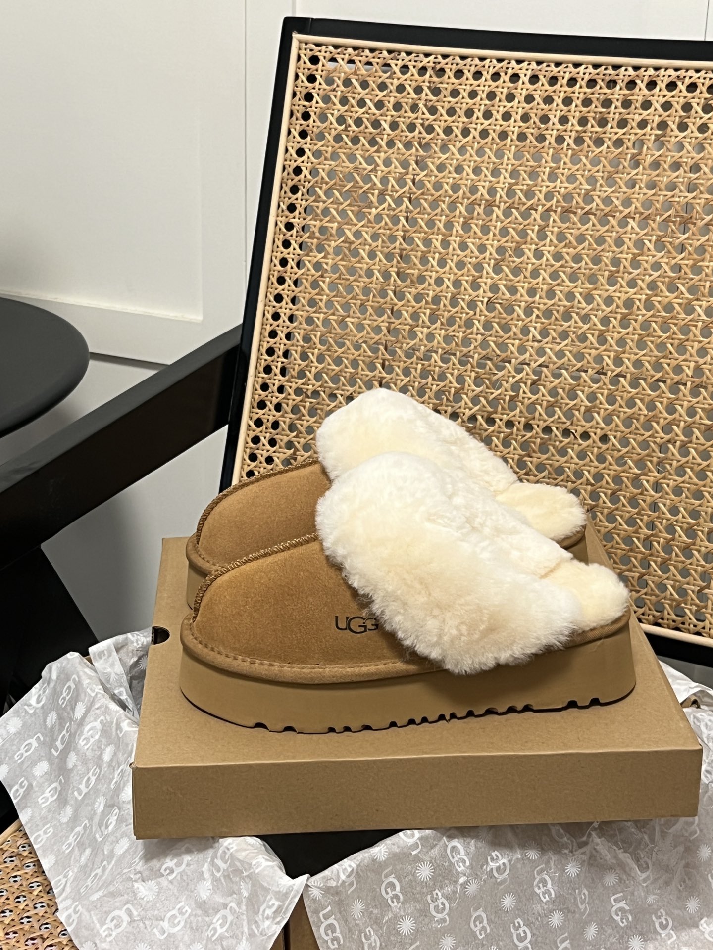 UGG Star Slip-On Thick-Sole Winter Fur Boots
