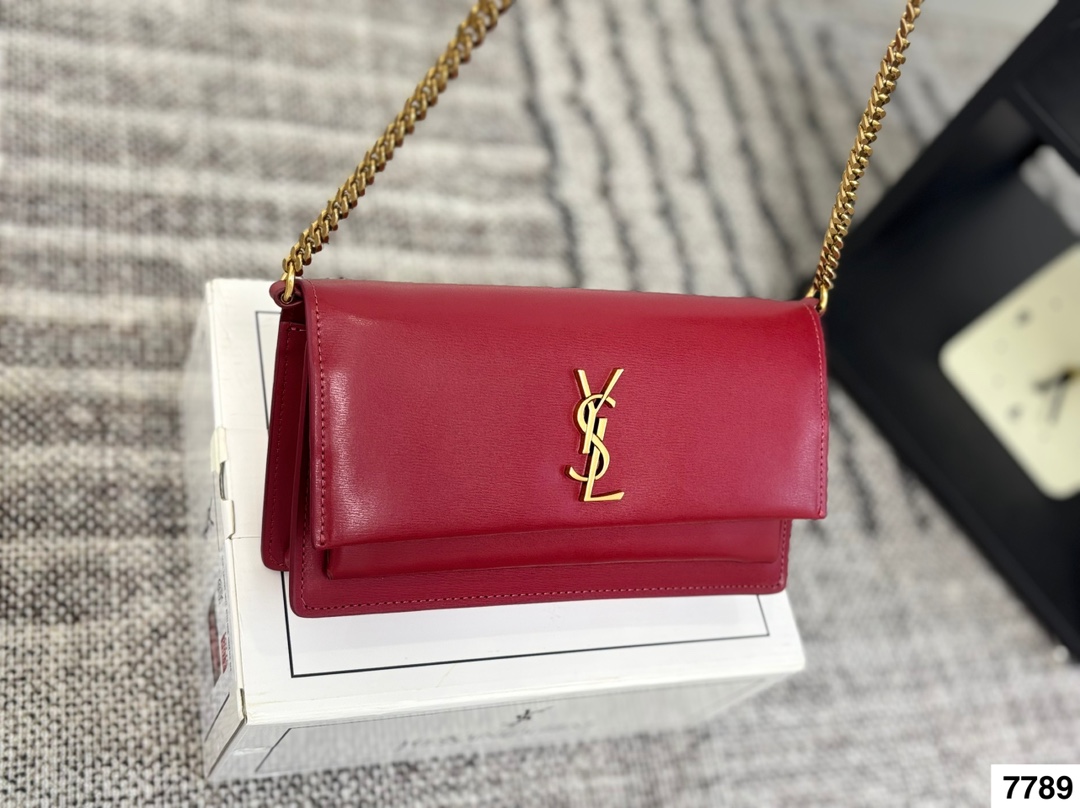 YSL's new Sunset chain bag