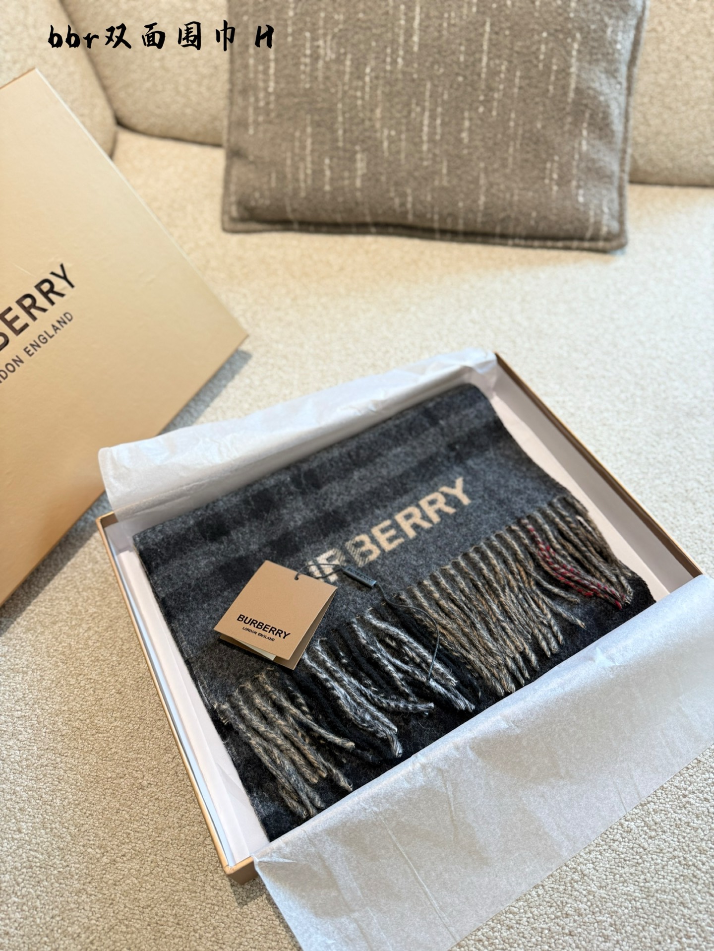 Burberry classic camel check cashmere scarf