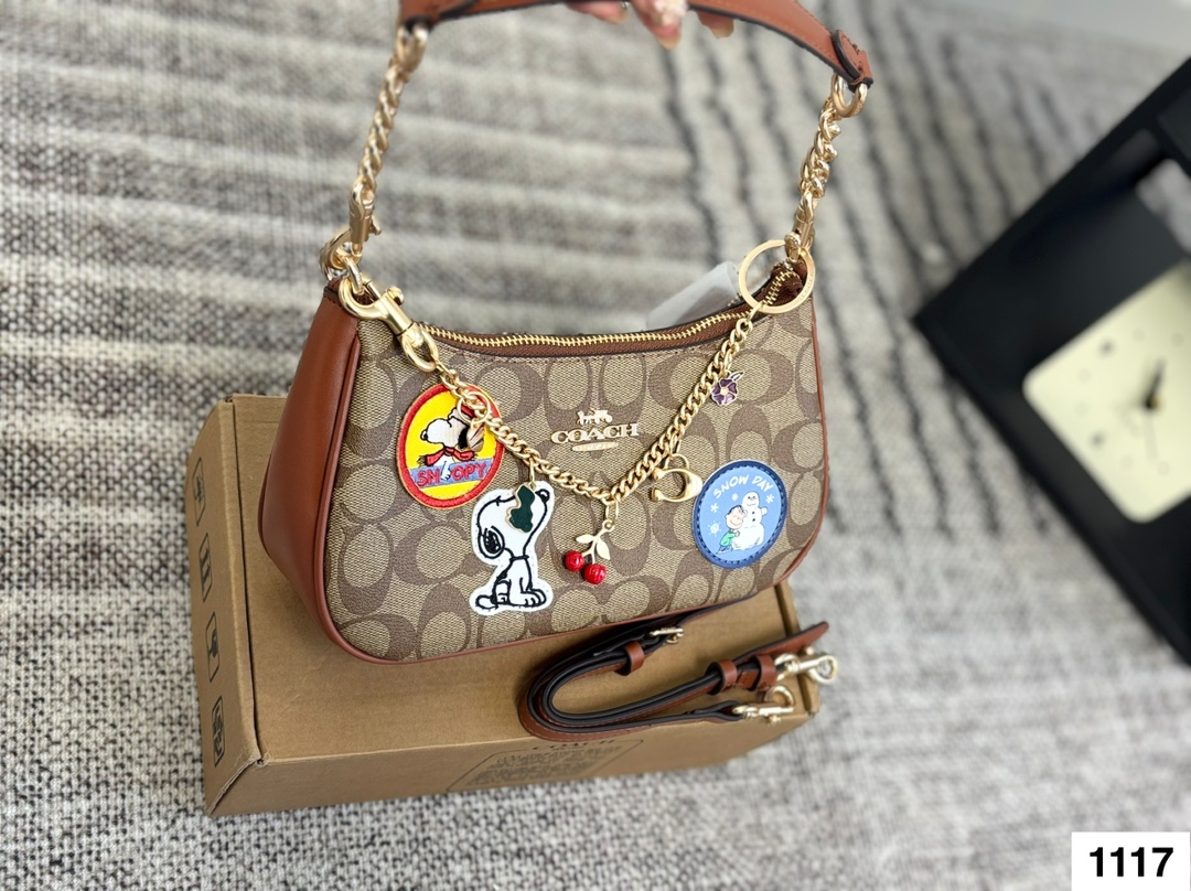 Coach Crescent Mahjong Bag