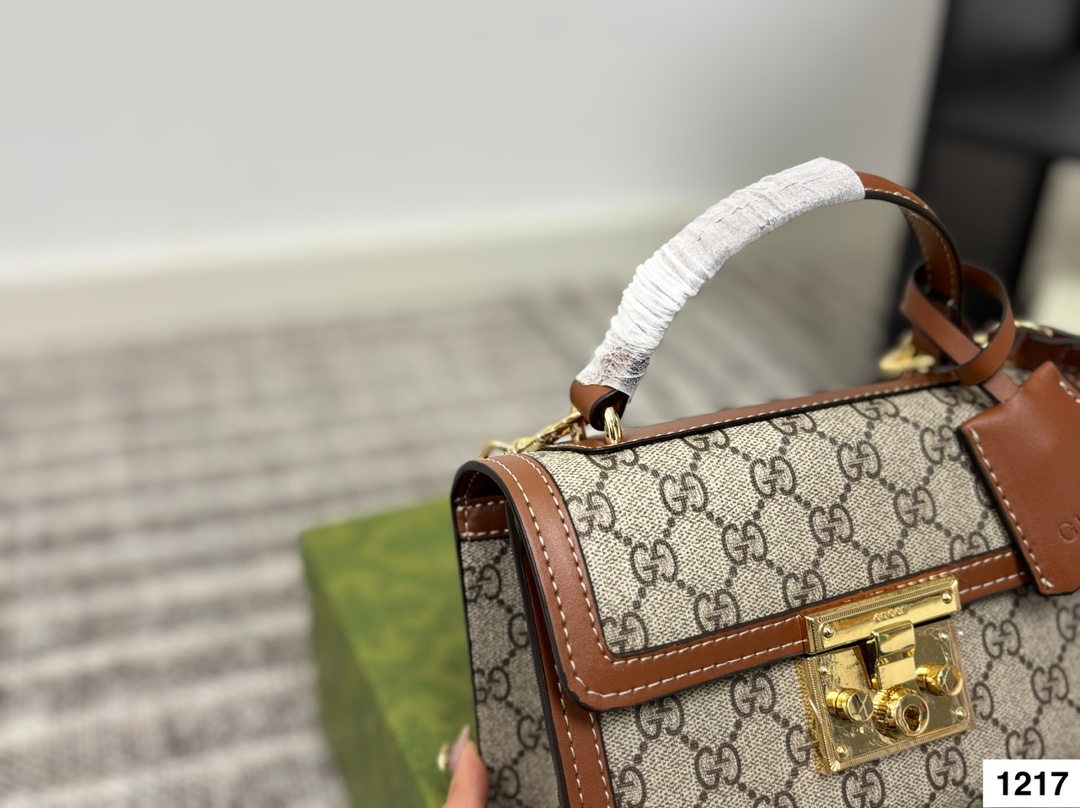 Gucci Padlock Handbag