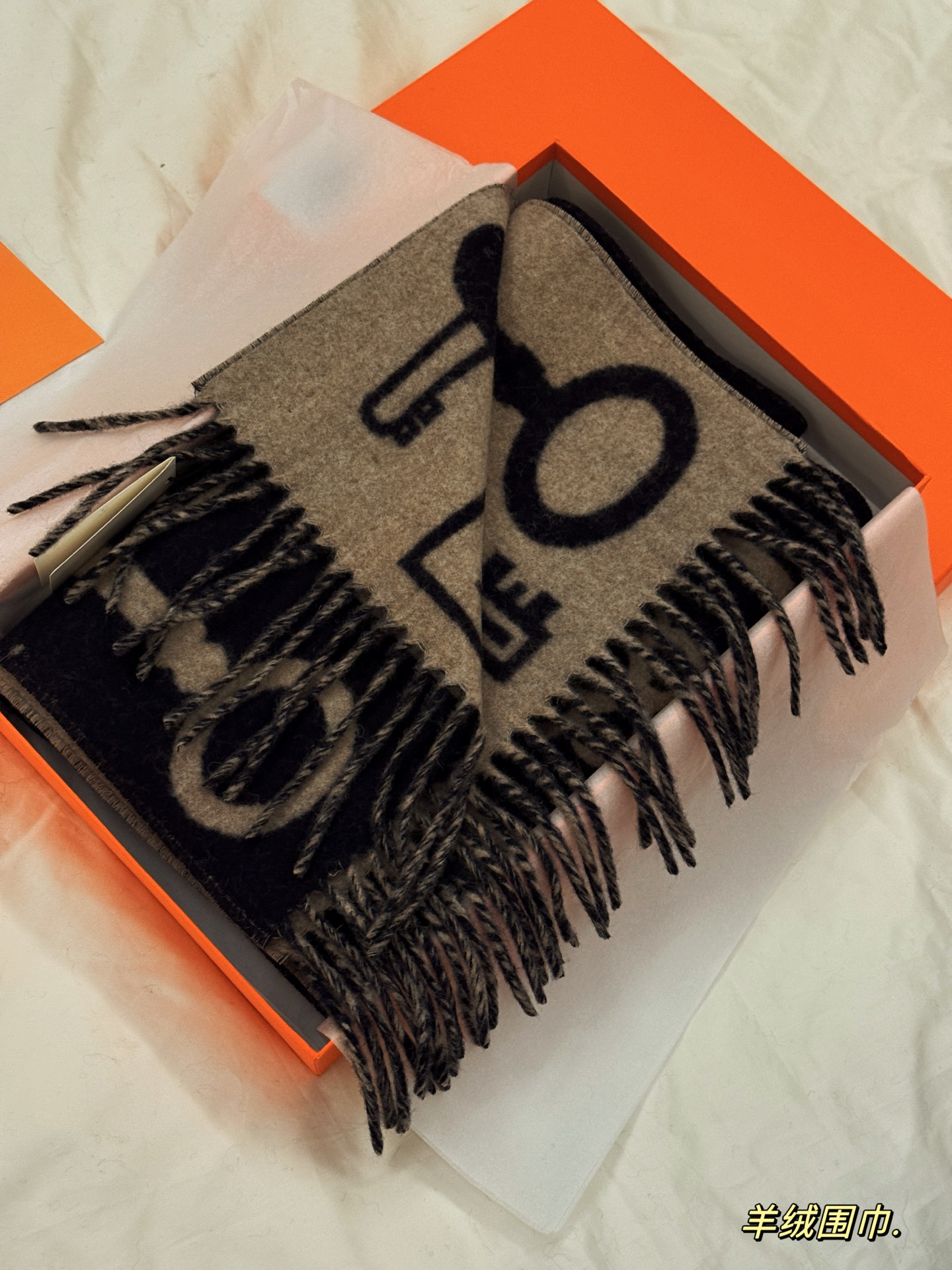 Hermès double-faced cashmere scarf