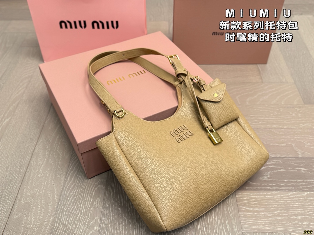Miumiu tote bag