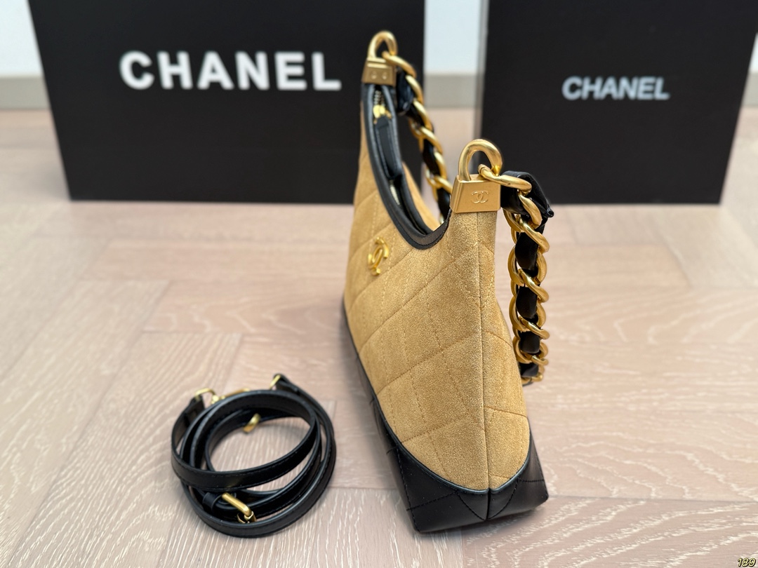 Chanel Hobo Underarm Bag