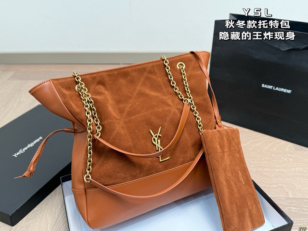 YSL's simple and stylish tote bag