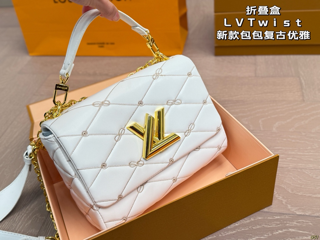 LV Twist chain bag