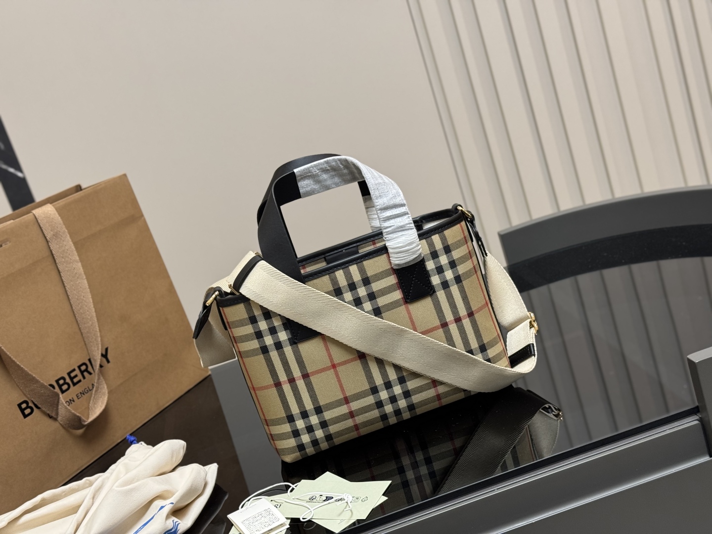 Burberry shopping bag