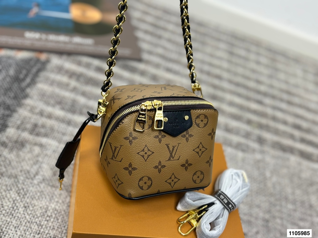LV small chain bag