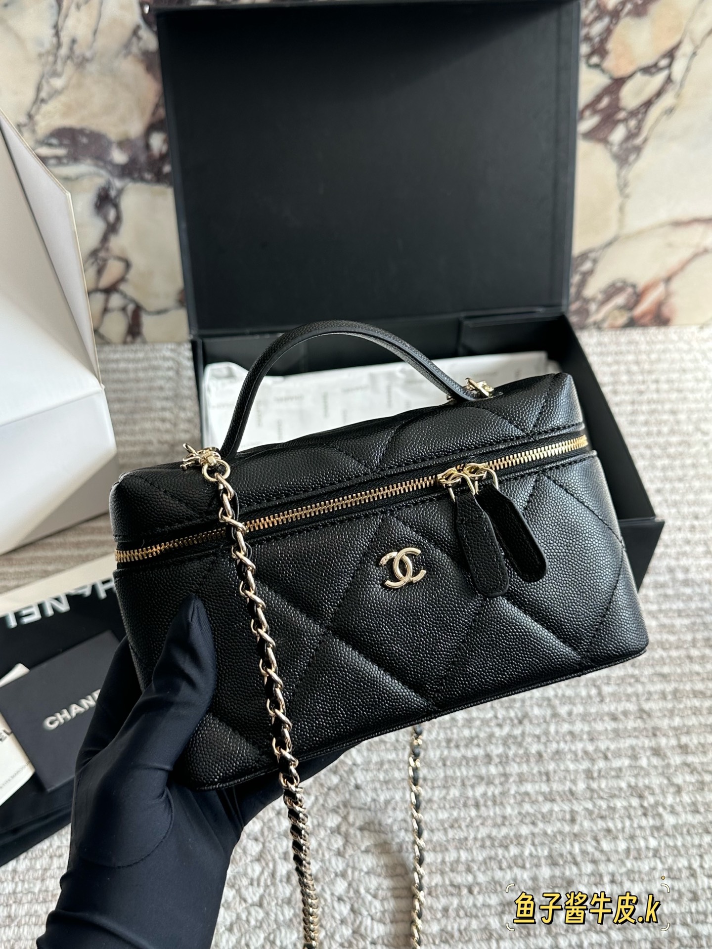 Chanel 25c box bag