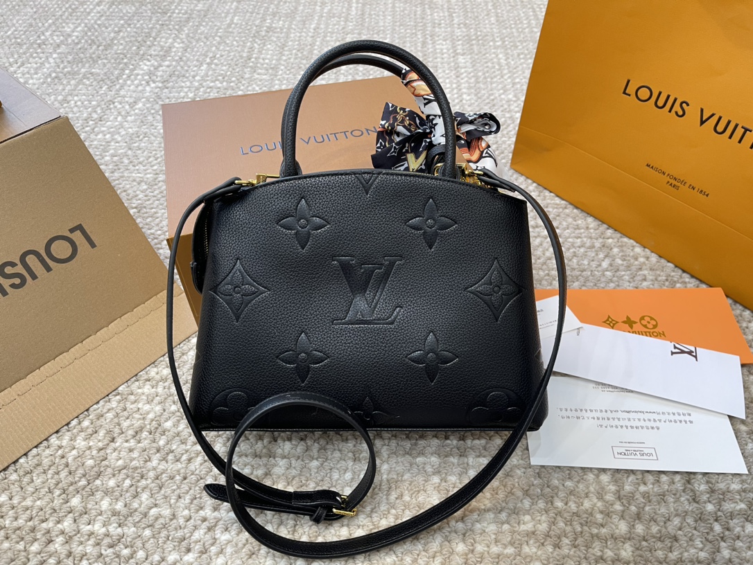 LV Black Montaigne Bag