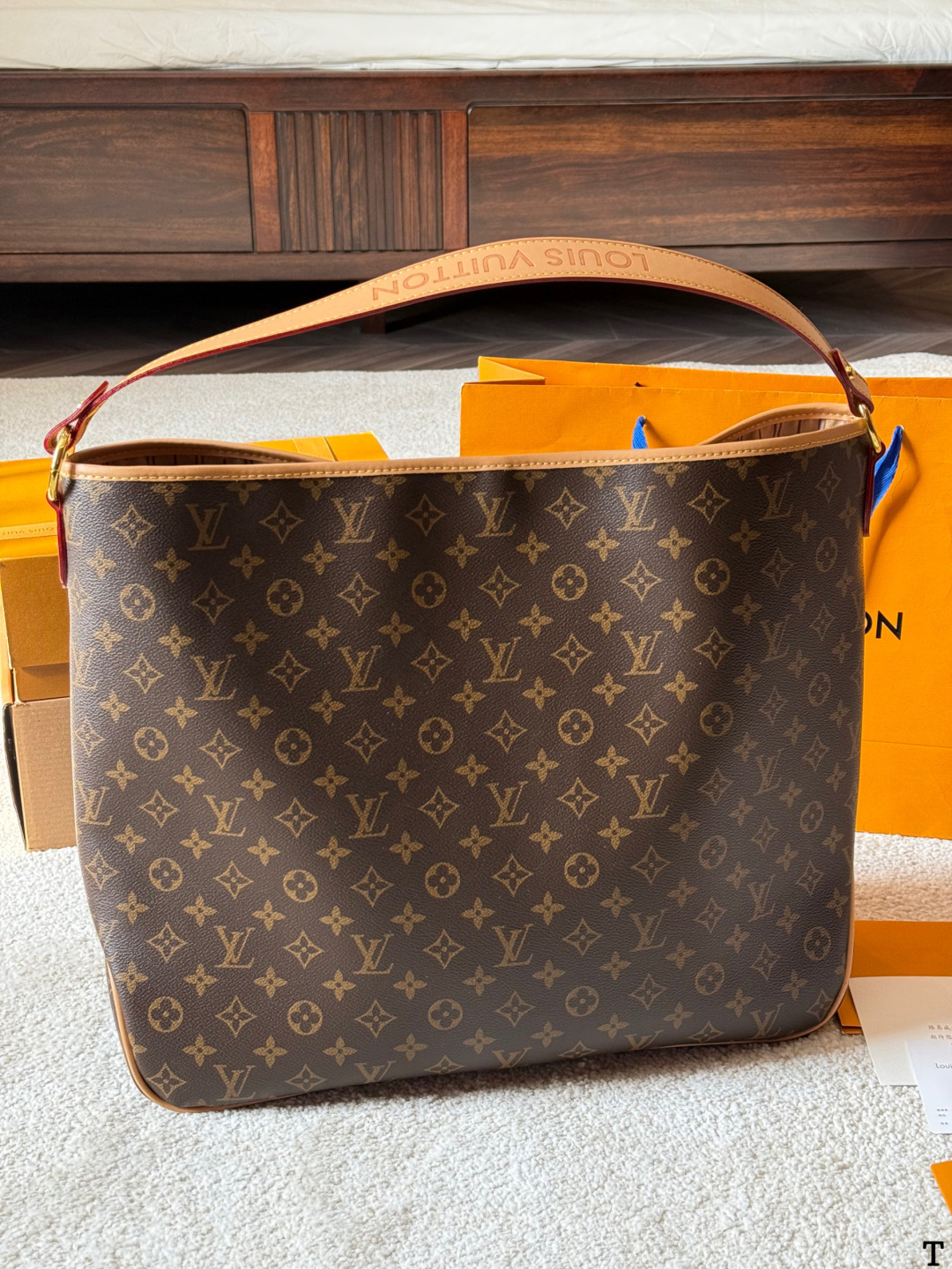 LV Delightful Large Shoulder Bag