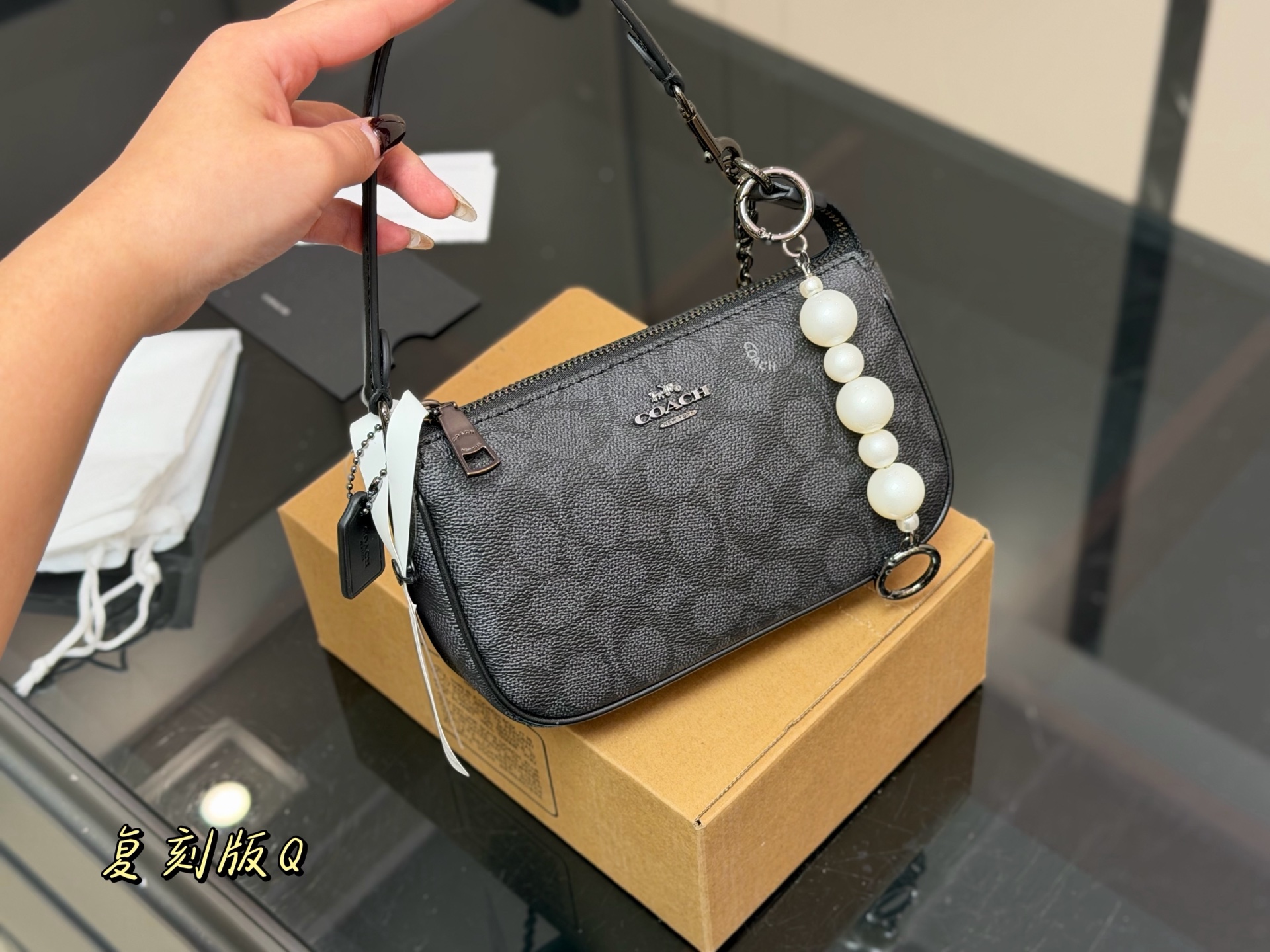 Coach Nolita 19 Mahjong Bag