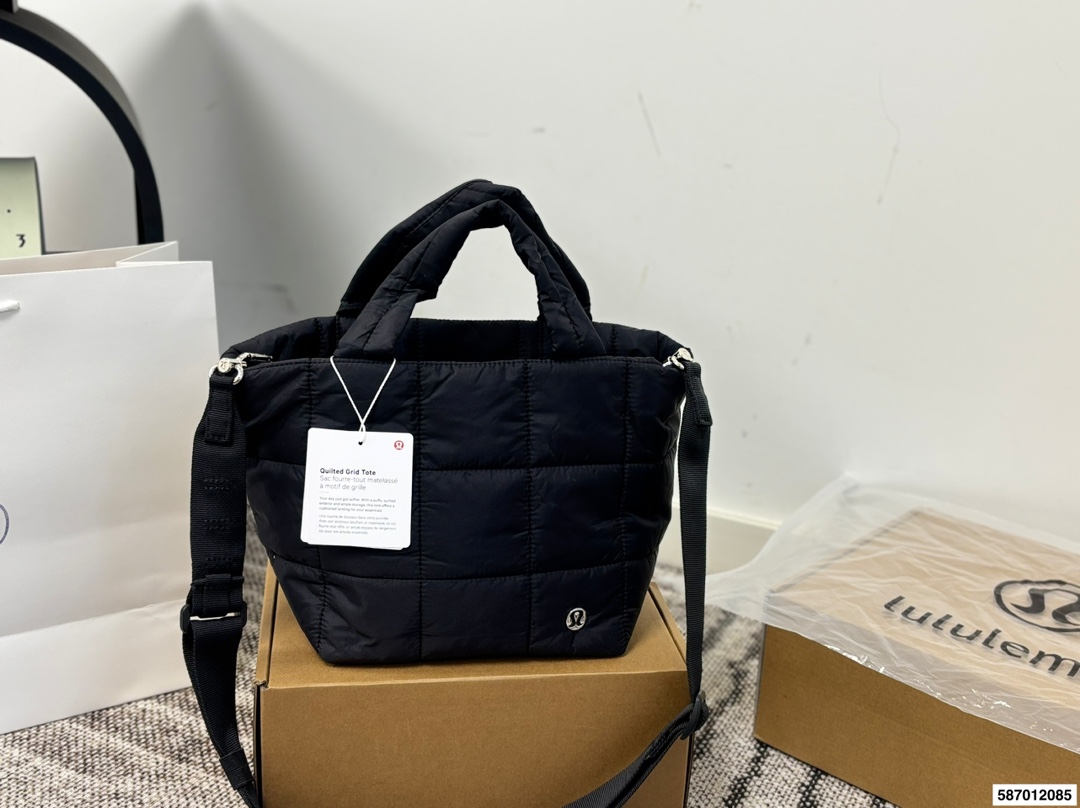 Lululemon Puff Bag