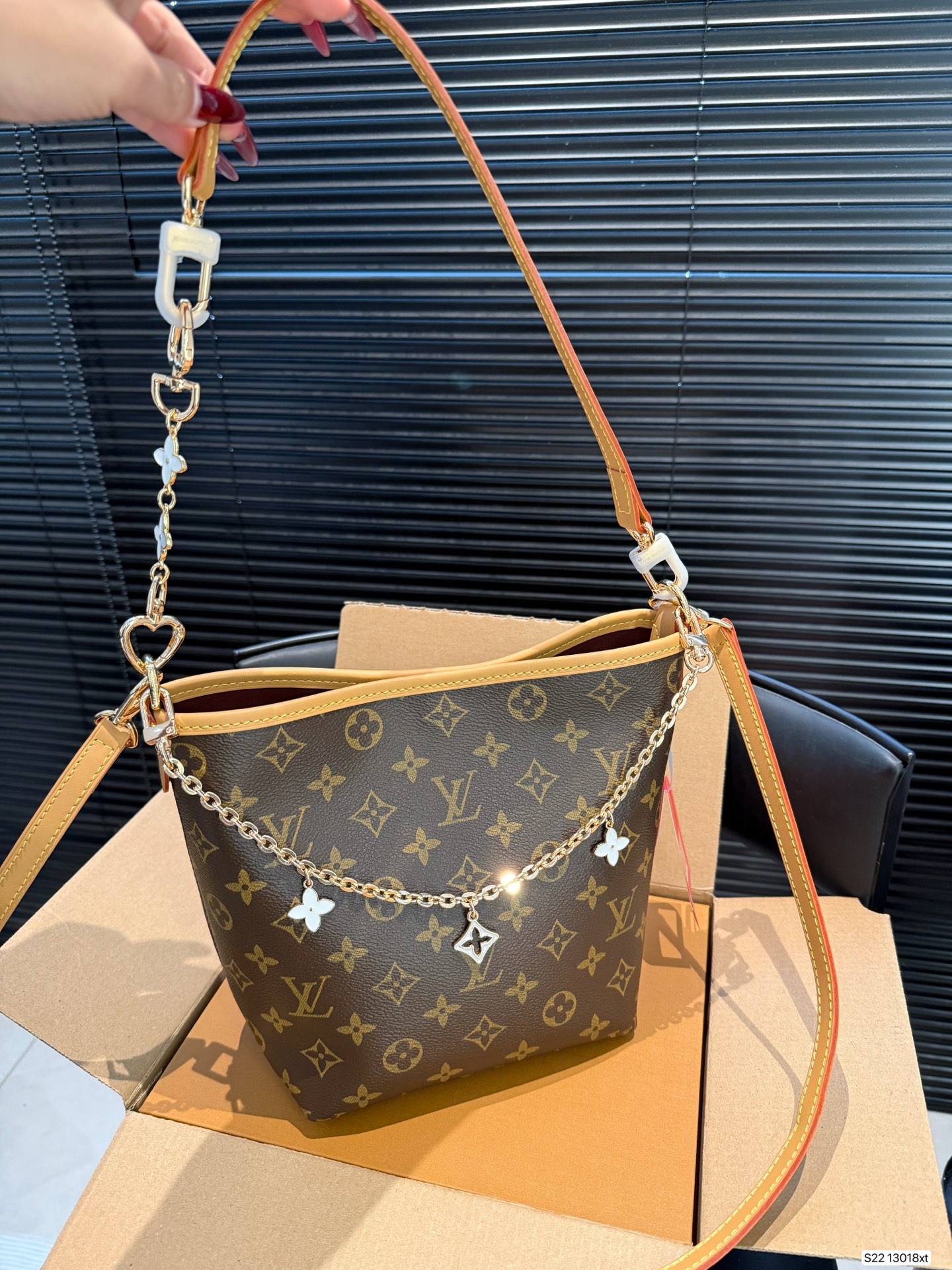 LV Chain Bucket Bag