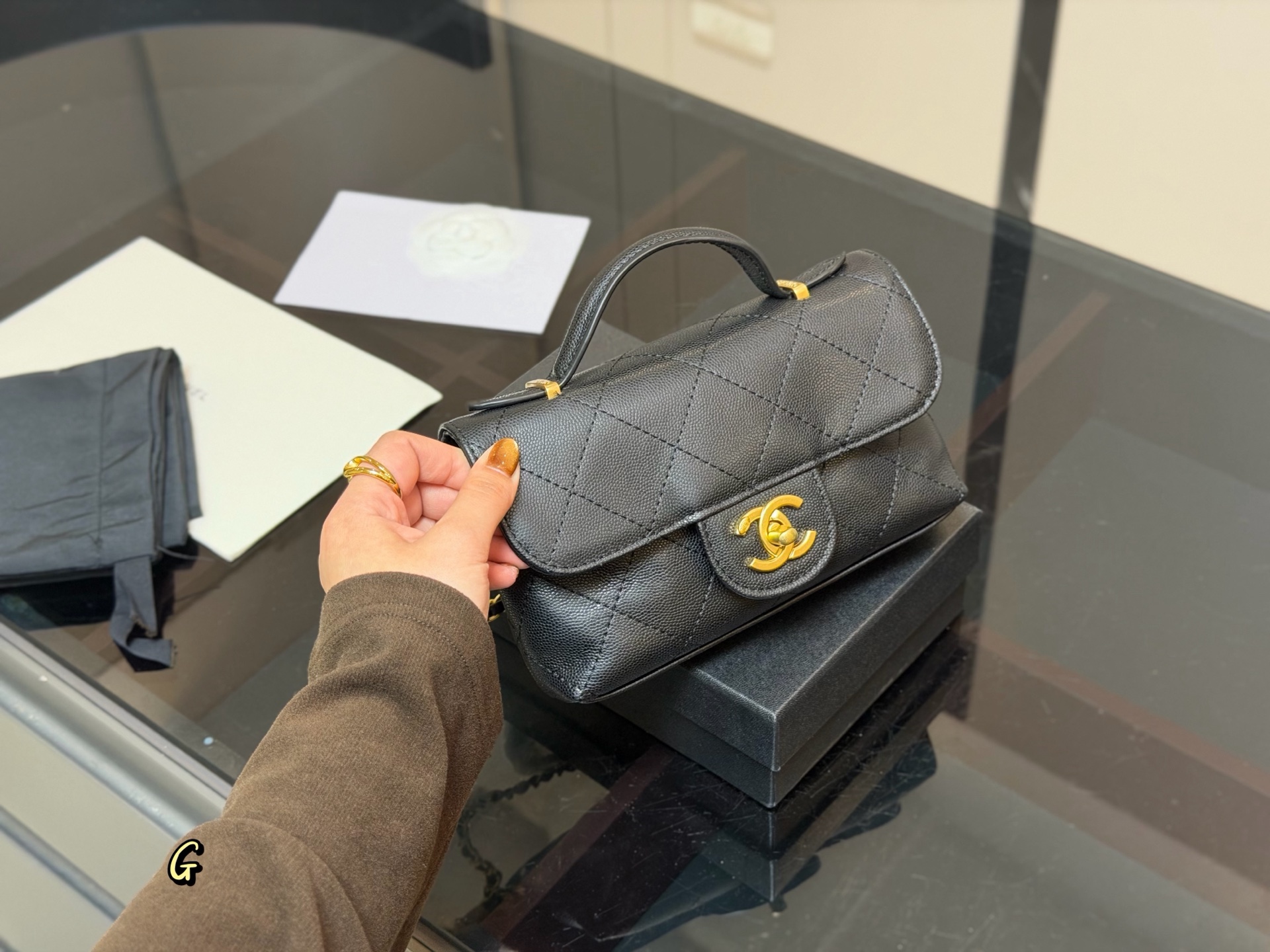 Chanel Winter 25k Chain Bag