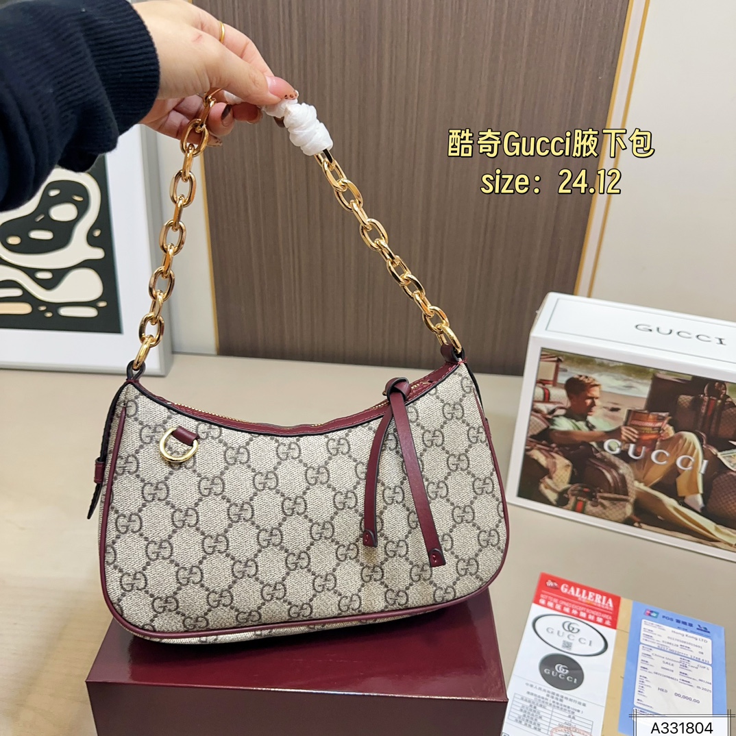 Gucci Emblem Crescent Armpit Bag