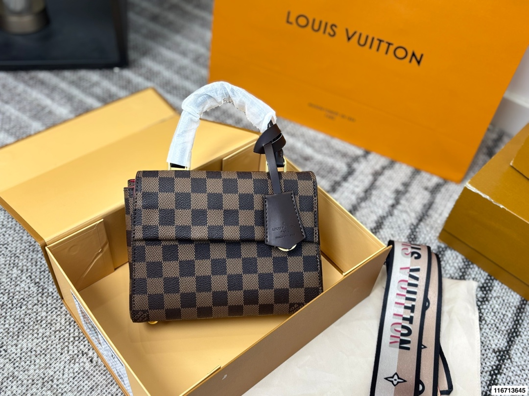 LV Cluny Shoulder Bag