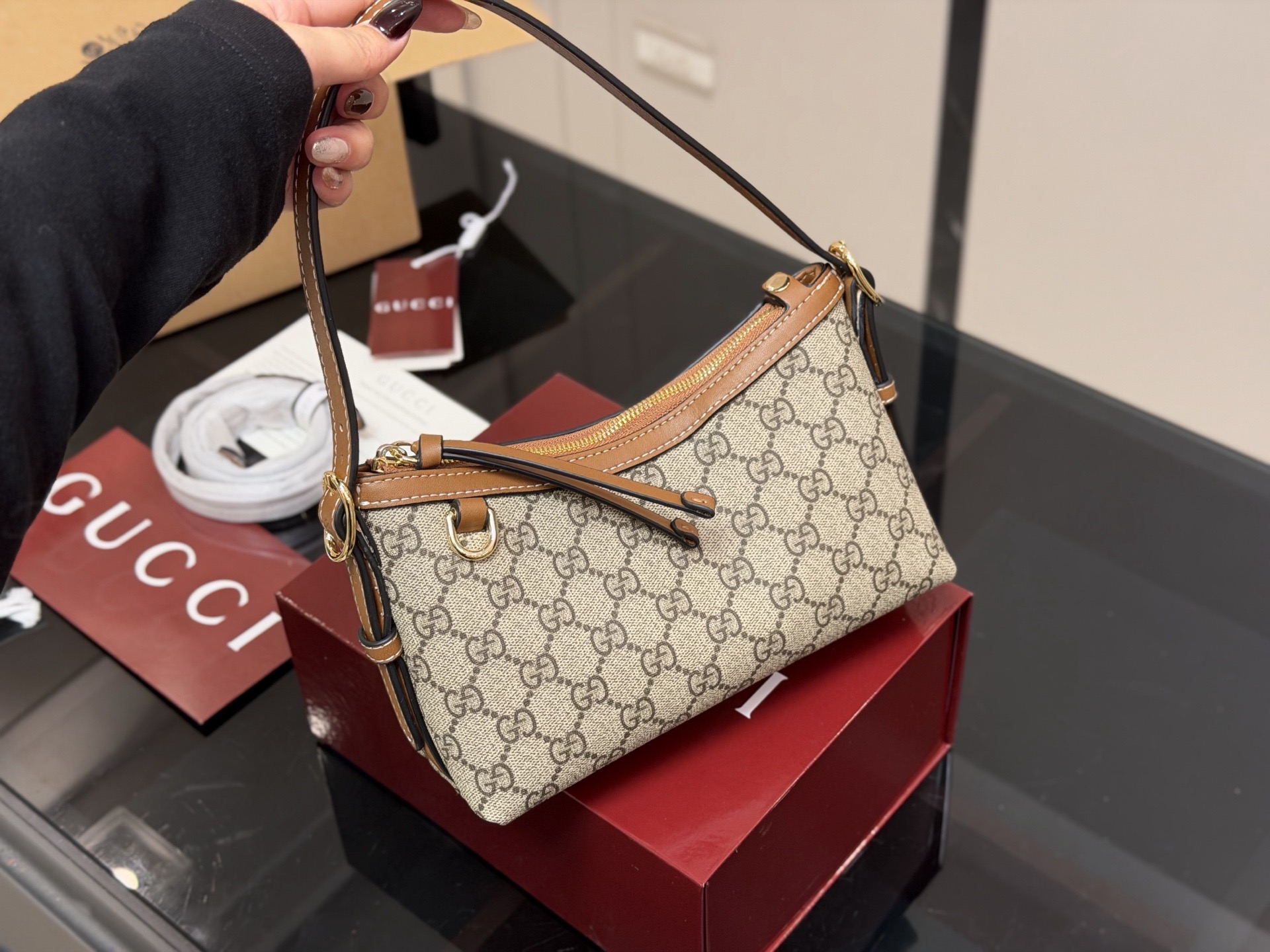 Gucci Ophidia monogram shoulder bag