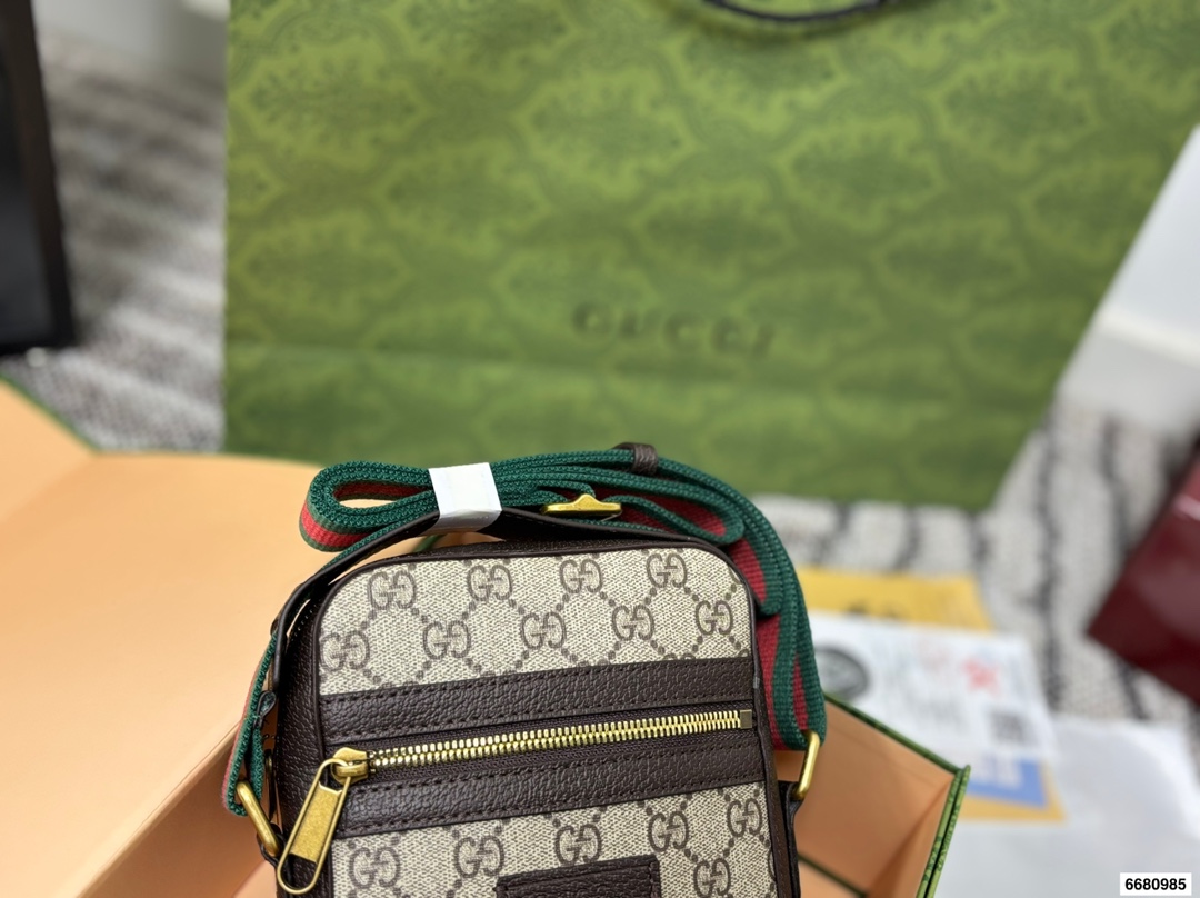 Gucci's new monogram phone bag