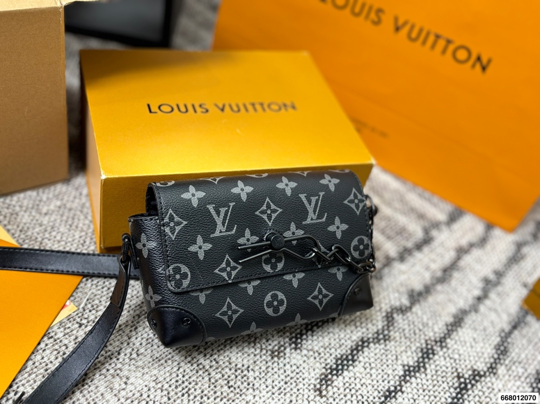 LV Classic Box Bag