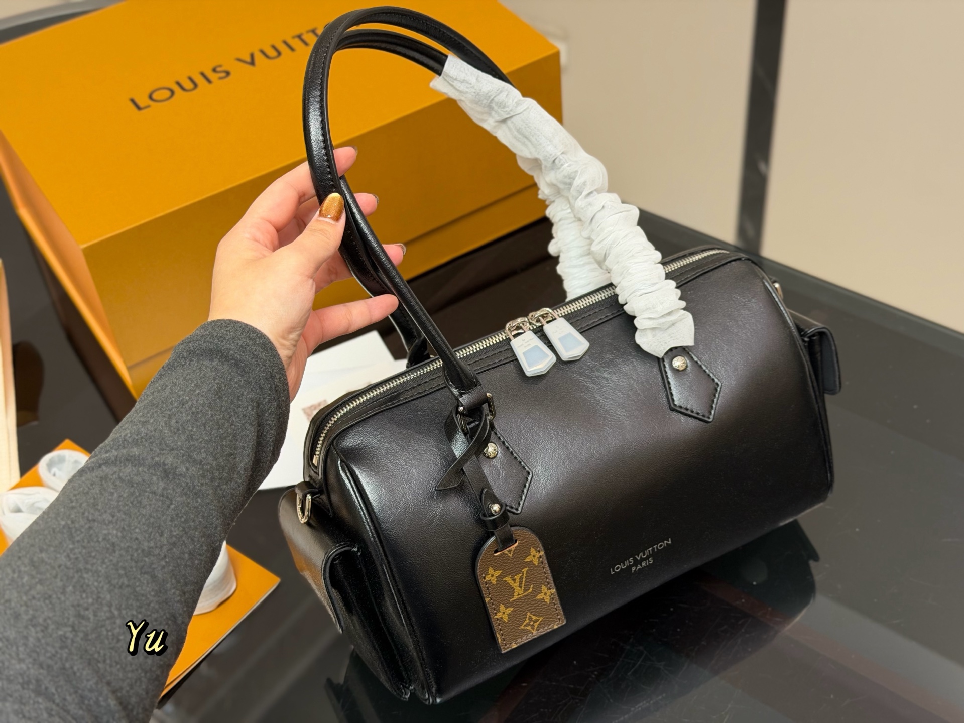 LV Speedy Cargo Bag