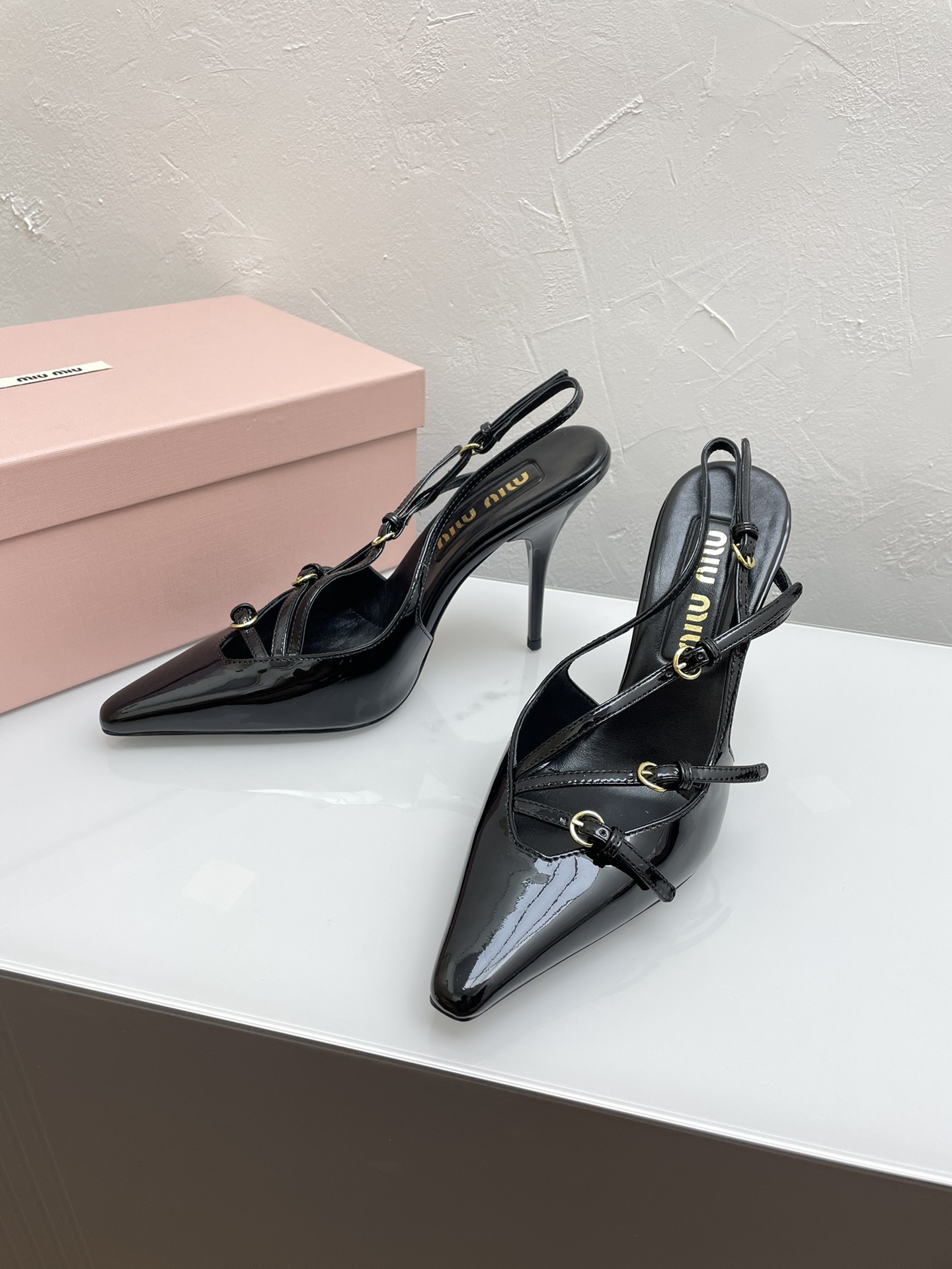 Miu Miu Belt Buckle High-Heeled Sandals Premium Version
