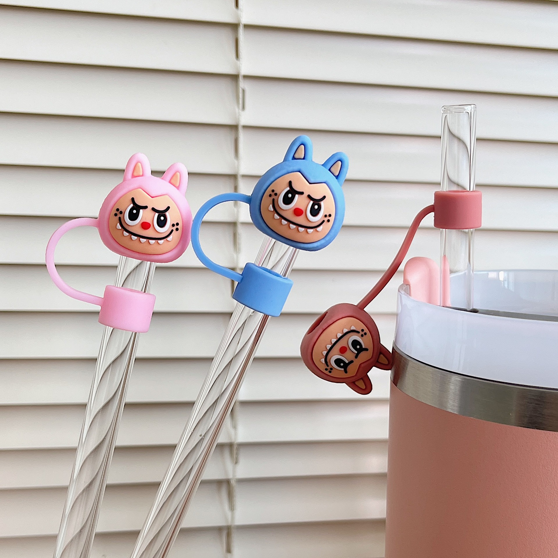 Limited Edition Labubu Straw Cover – Dual-Purpose Design