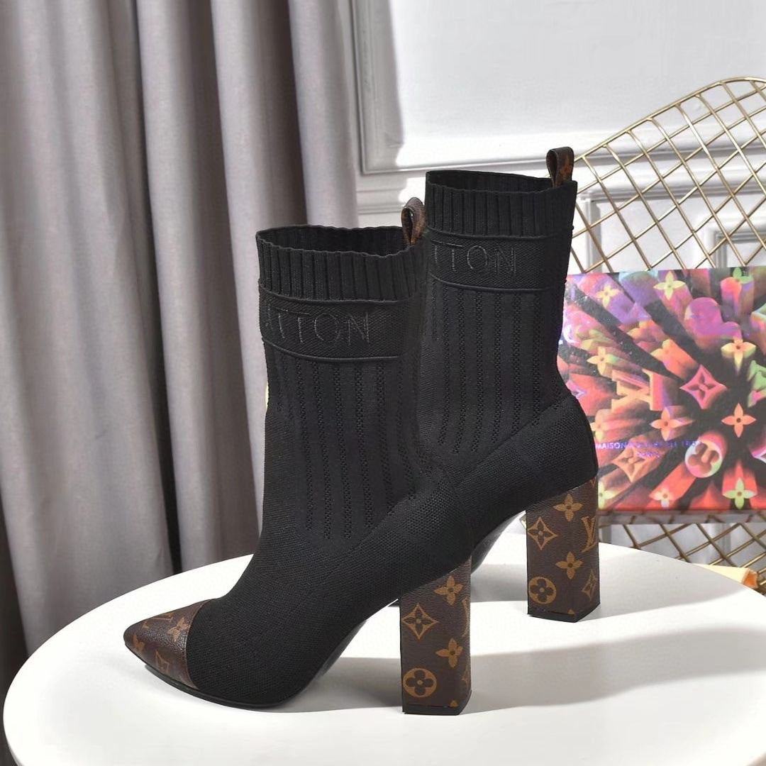 New knitted socks women's boots