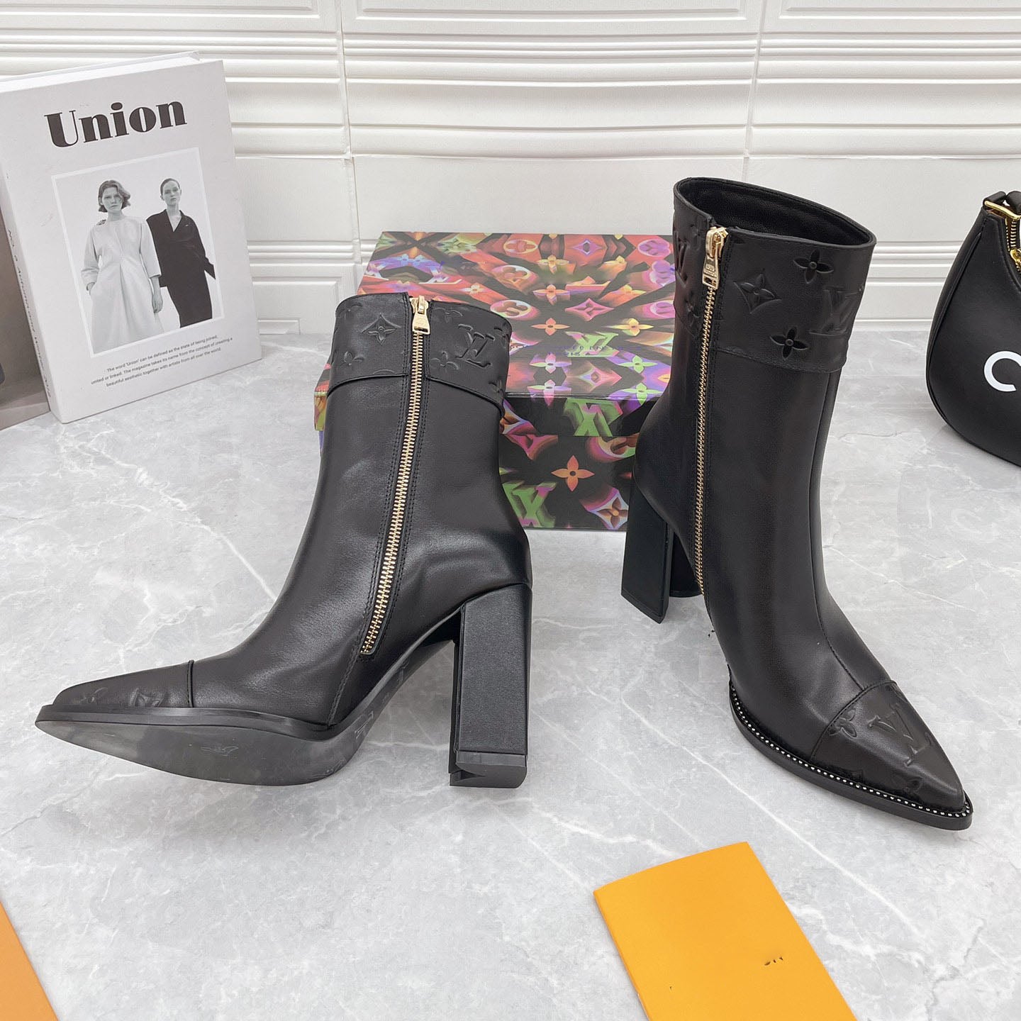 British style knight women's long boots light luxury color matching printing thick heel high heel sleeve locomotive foreign style thin boots S07